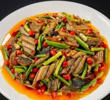 Stir-Fried Eel with Spicy Sauce