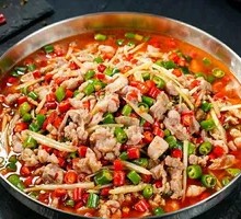 Fresh Spicy Rabbit in Pot