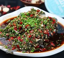 Cold-mixed crucian carp