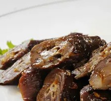 Sauce-Flavored Duck Neck