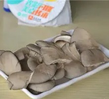 Enoki Mushroom