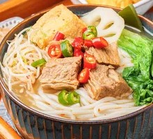 Tender Beef Noodles