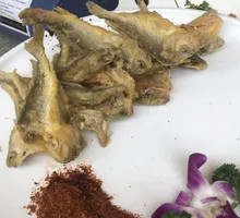 Crispy Fried Small Fish