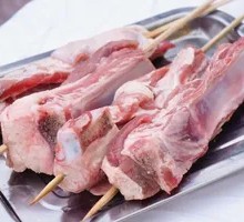 Charcoal-Grilled Fresh Lamb Ribs