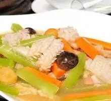 Mixed Vegetable Soybean Soup