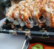Cheesy Crispy Shrimp Rolls