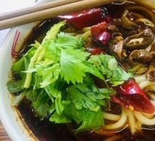 Dry-Mixed Chicken Offal Noodles