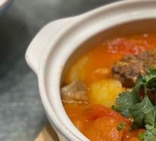 Roasted Tomato Stewed Beef Brisket