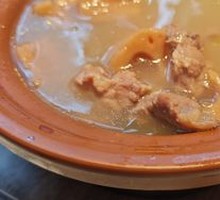 Braised Pork Rib with Lotus Root in Clay Pot