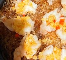 Garlic Shrimp with Rice Noodles