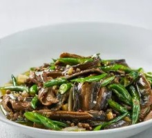 Green Pepper Eel Stir-Fry