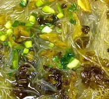 Sour Cabbage and Vermicelli Soup