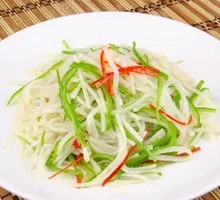 Sliced Potatoes with Green Pepper