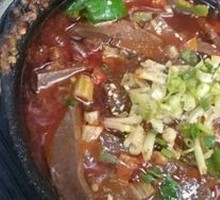 Fatty Intestine and Blood Slices Hot Pot
