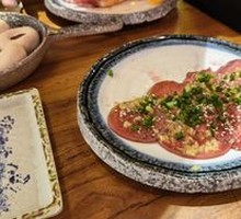 Garlic Thin-Sliced Beef Tongue