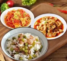 Crispy Roast Duck Rice