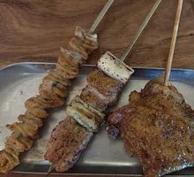 Charcoal-Grilled Chicken Skewers