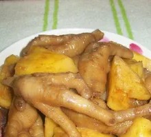 Spicy Pineapple Chicken Feet