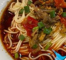 Sichuan-style Pepper Chicken Offal Noodles