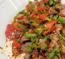 Double Pepper Minced Beef Noodles