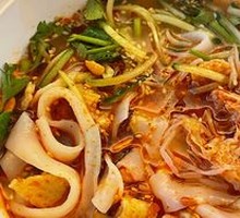 Xinjiang Big Noodles Salad