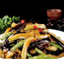 Eggplant and Green Beans Stir-fry
