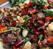 Pu'er Mint Stir-Fried Beef