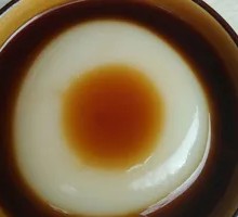 Bamboo-Scented Cold Cake