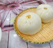 卤肉包
