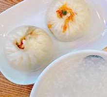 Seven-Style Braised Meat Bun