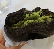 Pistachio Cream Cheese Bagel