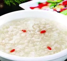 Goji Berry Rice Wine