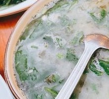 Sour Cabbage and Broad Bean Soup