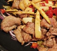 Panda Bamboo Shoot Stir-Fry with Pork