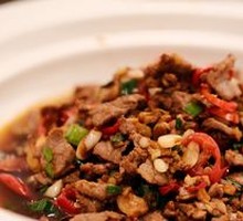Shredded Beef with Chaotic Knife