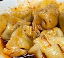 红油水饺