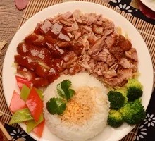 Pork trotter rice