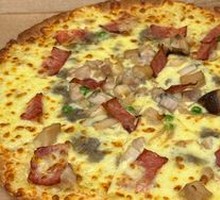 Black Truffle Mushroom Chicken Pizza