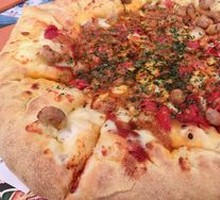 Double Cheese Stuffed Crust Classic Meat Sauce Pizza