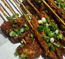 Dàyì Fragrant Cilantro Tender Beef
