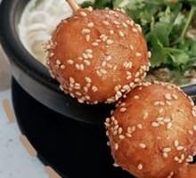 Traditional Crossing-the-Bridge Rice Noodles