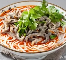Pickled Pepper Lamb Offal Rice Noodles