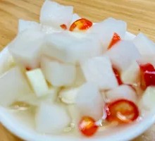 Pickled Radish with Sweet and Sour Spicy Flavor