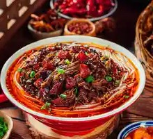 Panda Bamboo Shoot Braised Pork Rice Noodles