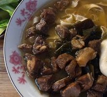 Clear Soup Beef Noodles