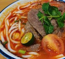Spicy Sour Beef Noodles