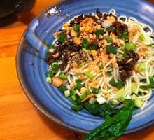 清汤杂酱面