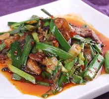 Garlic Sprout Sichuan Pork Fried Rice Bowl