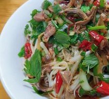 Dry-Mixed Chicken Offal Noodles