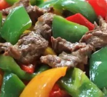Stir-Fried Pork with Green Pepper